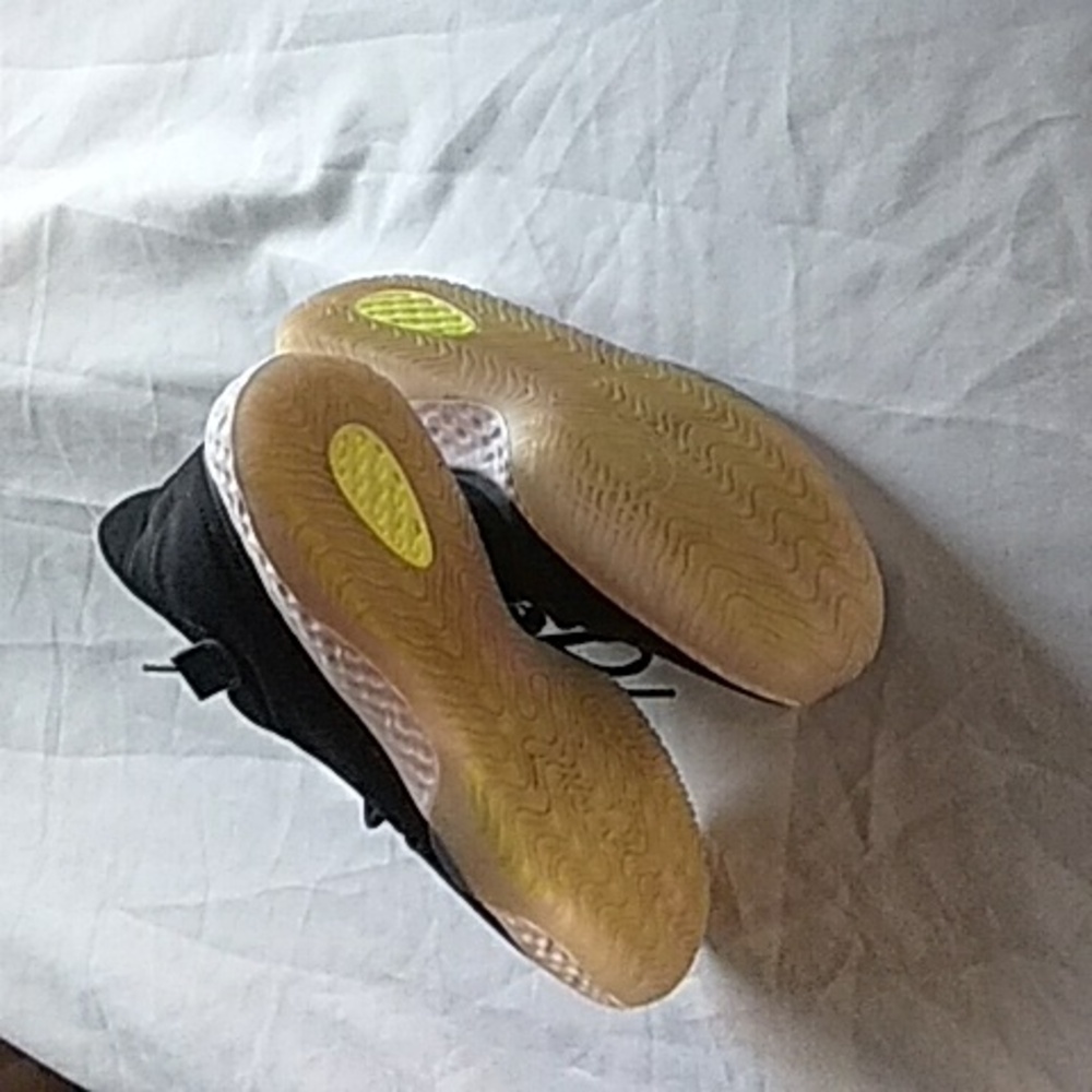 Nike shoes. - Picture 4 of 5
